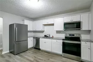 1602 Ezra Church Dr NW, Atlanta, GA 30314 - Photo 12