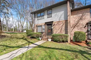 541 North White St, Carrollton, GA 30117 - Photo 2