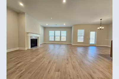 5030 Sierra Creek Drive, Hoschton, GA 30548 - Photo 4