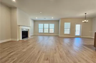 5030 Sierra Creek Dr, Hoschton, GA 30548 - Photo 4