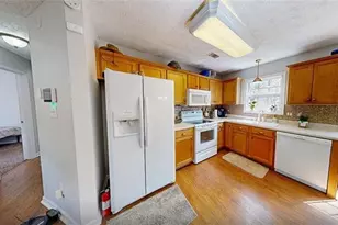 15 Huntington Dr, Grantville, GA 30220 - Photo 6