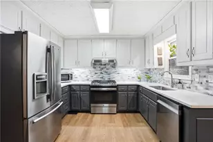 125 Cardinal Ct, Covington, GA 30016 - Photo 10