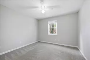 4960 Sugar Creek Dr, Sugar Hill, GA 30518 - Photo 16