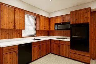 928 Rays Rd, Stone Mountain, GA 30083 - Photo 10