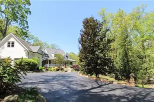 3125 Pine Mountain Circle NW, Kennesaw, GA 30152 - Photo 2