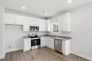 45 Wright St, Lavonia, GA 30553 - Photo 12