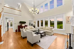 526 Orchard Dr, Clarkesville, GA 30523 - Photo 2