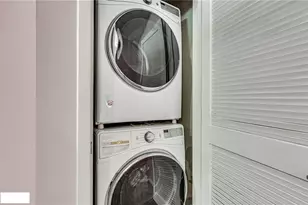 3324 Peachtree Rd NE, Atlanta, GA 30326 - Photo 6