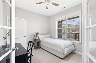 7265 Glisten Ave NE, Sandy Springs, GA 30328 - Photo 12