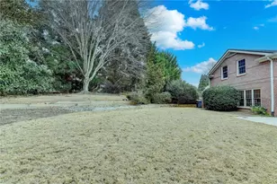 4541 Meadow Club Dr, Suwanee, GA 30024 - Photo 68