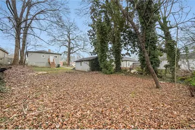 2148 Martin Luther King Jr Drive SW, Atlanta, GA 30310 - Photo 24