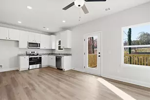 51 Wright St, Lavonia, GA 30553 - Photo 12