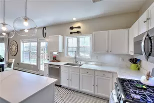 1285 Great Oaks Dr, Lawrenceville, GA 30045 - Photo 30