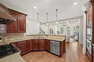 3043 Stone Gate Dr NE, Atlanta, GA 30324 - Photo 10