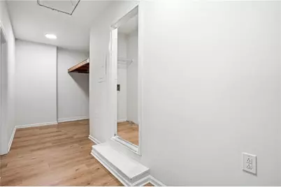 8692 Twin Oaks Drive, Jonesboro, GA 30236 - Photo 10