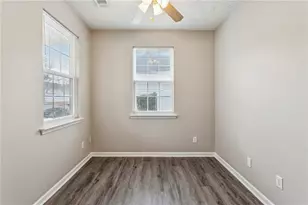 198 Swanee Ln, Woodstock, GA 30188 - Photo 6