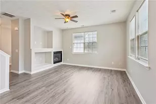 198 Swanee Ln, Woodstock, GA 30188 - Photo 8