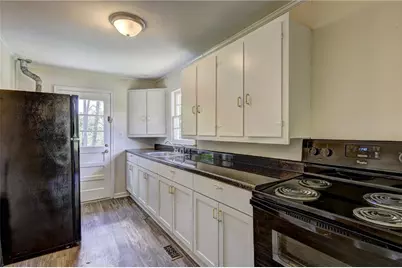 3378 Pio Nono Circle, Macon, GA 31206 - Photo 4