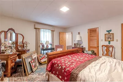 2985 Duke Of Gloucester, Atlanta, GA 30344 - Photo 18