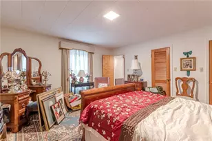 2985 Duke Of Gloucester, Atlanta, GA 30344 - Photo 18