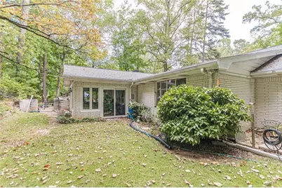 2985 Duke Of Gloucester, Atlanta, GA 30344 - Photo 66