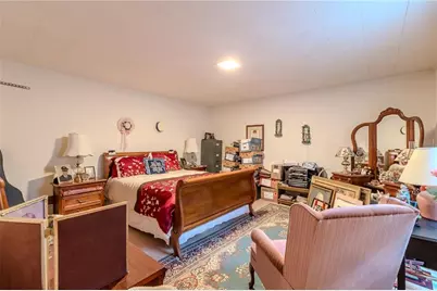 2985 Duke Of Gloucester, Atlanta, GA 30344 - Photo 16