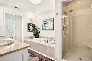 3685 Peachtree Rd NE, Atlanta, GA 30319 - Photo 28