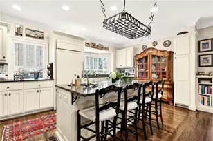 3685 Peachtree Rd NE, Atlanta, GA 30319 - Photo 4