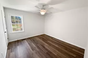 631 Driftwood Dr, Woodstock, GA 30189 - Photo 12