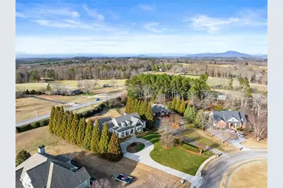 4529 Montclair Circle, Gainesville, GA 30506 - Photo 32