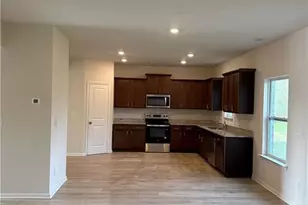 156 Oliver Dr, Locust Grove, GA 30248 - Photo 10