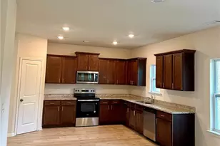 156 Oliver Dr, Locust Grove, GA 30248 - Photo 2