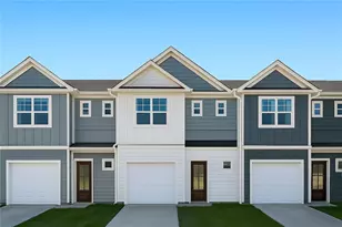 57 Wright St, Lavonia, GA 30553 - Photo 1