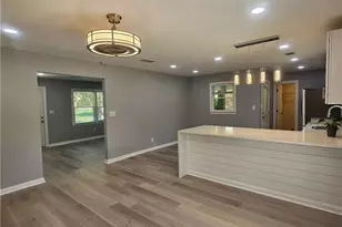 3047 Menlo Park Dr, Rex, GA 30273 - Photo 4