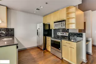 3324 Peachtree Rd NE, Atlanta, GA 30326 - Photo 6