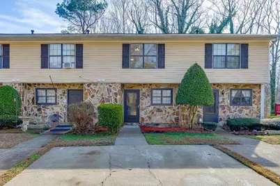 2485 Hidden Cove Court #C, Gainesville, GA 30501 - Photo 2