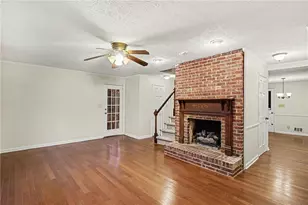 8234 Dawn Dr, Jonesboro, GA 30236 - Photo 4