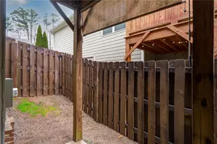 2443 Barrett Preserve Ct SW, Marietta, GA 30064 - Photo 32