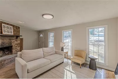 9178 Lakeview Drive, Covington, GA 30014 - Photo 6