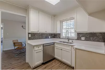 9178 Lakeview Drive, Covington, GA 30014 - Photo 16