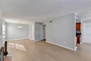 1304 Glenleaf Dr, Peachtree Corners, GA 30092 - Photo 14