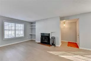 1304 Glenleaf Dr, Peachtree Corners, GA 30092 - Photo 10