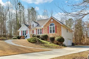 6935 Autumn Hills Dr, Cumming, GA 30028 - Photo 6