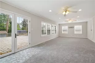 808 Glen Circle, Lawrenceville, GA 30044 - Photo 8