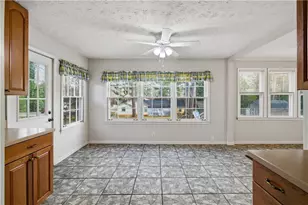 808 Glen Circle, Lawrenceville, GA 30044 - Photo 10