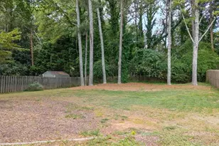 1585 Pinebreeze Dr, Marietta, GA 30062 - Photo 22