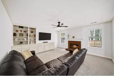 1585 Pinebreeze Drive, Marietta, GA 30062 - Photo 2