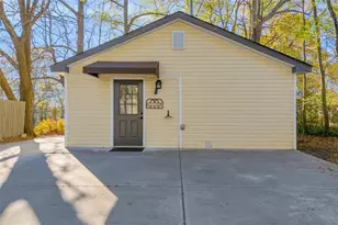 145 E Oak Street E, Lawrenceville, GA 30046 - Photo 20