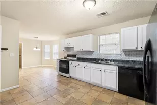 5333 Knights Landing, Ellenwood, GA 30294 - Photo 12