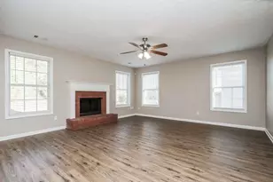 1028 Levista Dr, Locust Grove, GA 30248 - Photo 8